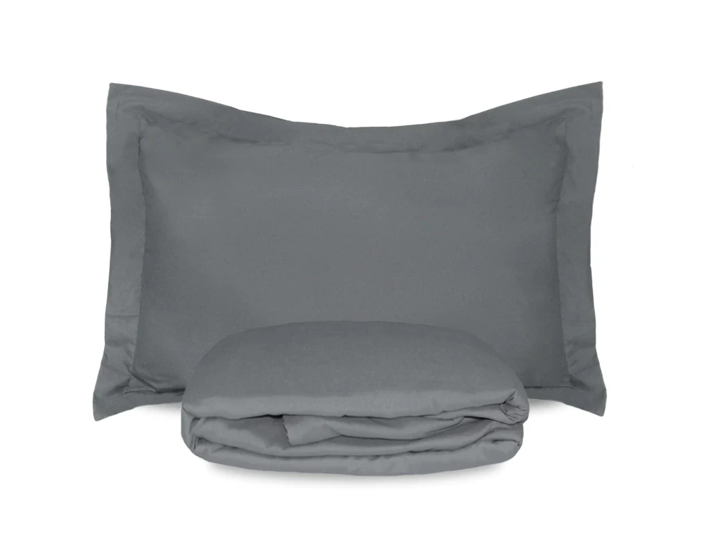 Funda de Edredon Lisa + Funda de Almohada. Medida: 1 1/2 PL 170*240cm